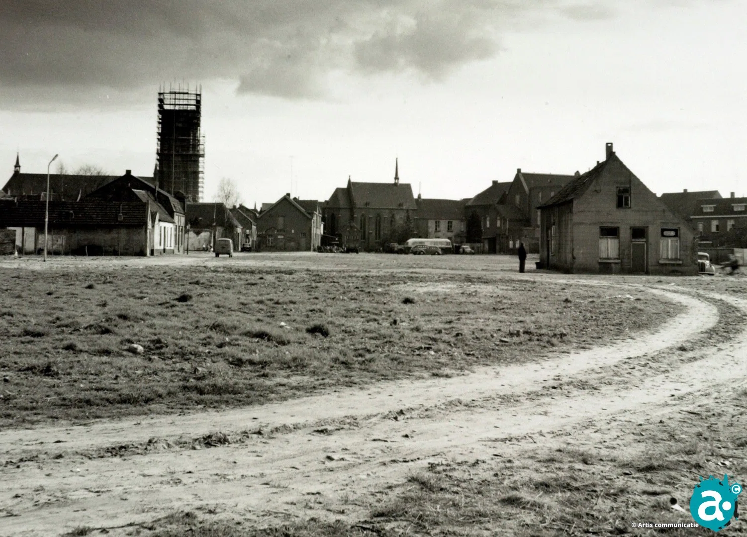 Martinustoren in steigers -
GAW Beeldbank nr. 432