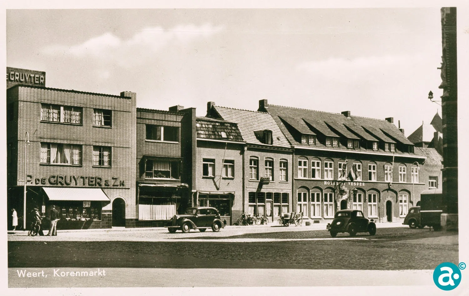 Korenmarkt 1-2