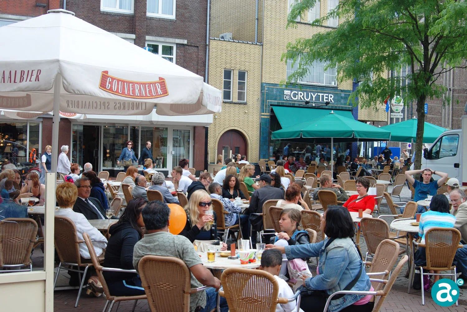 Korenmarkt 1