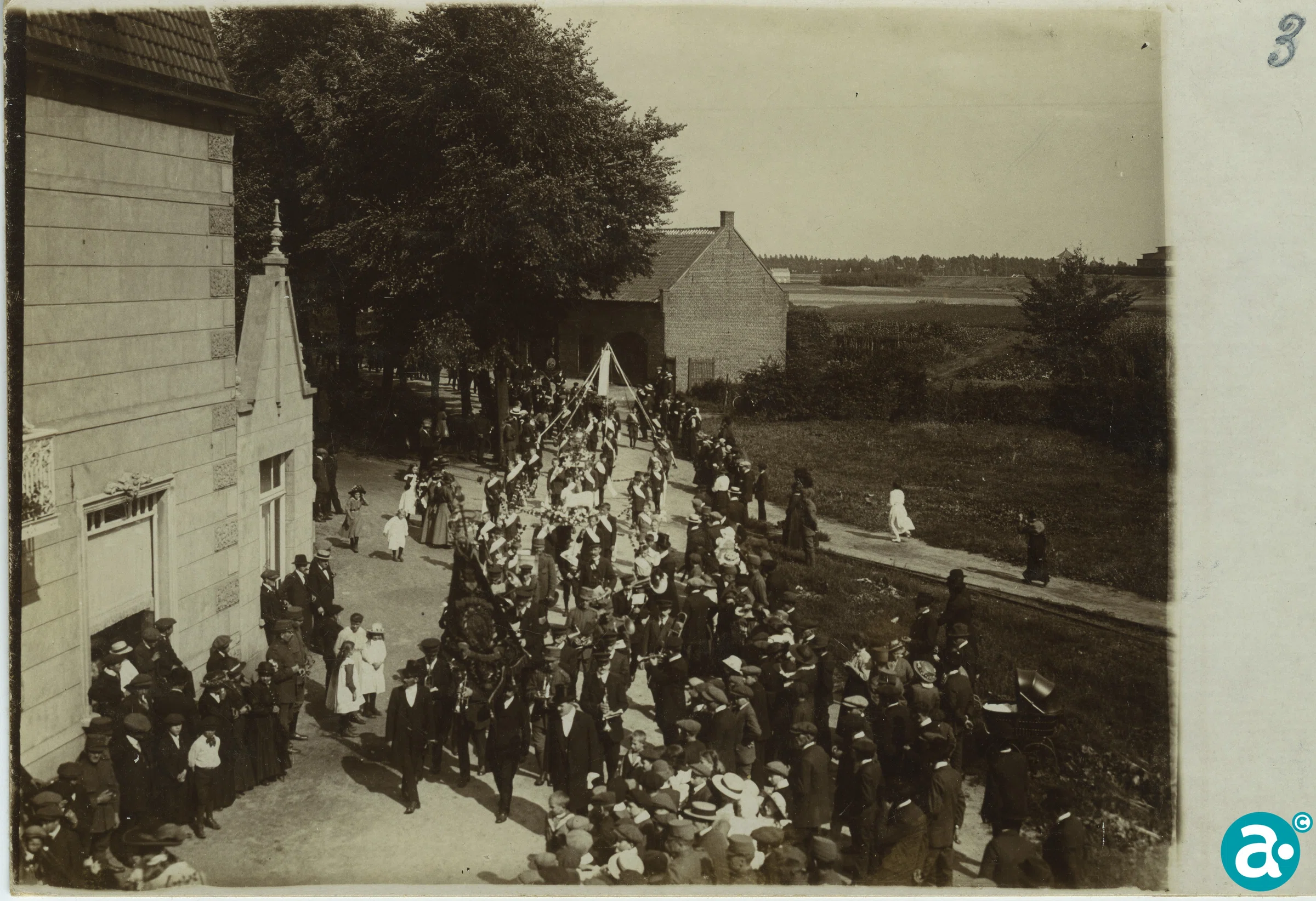 processie 'Gouden jubileum Martelaren van Gorcum'
