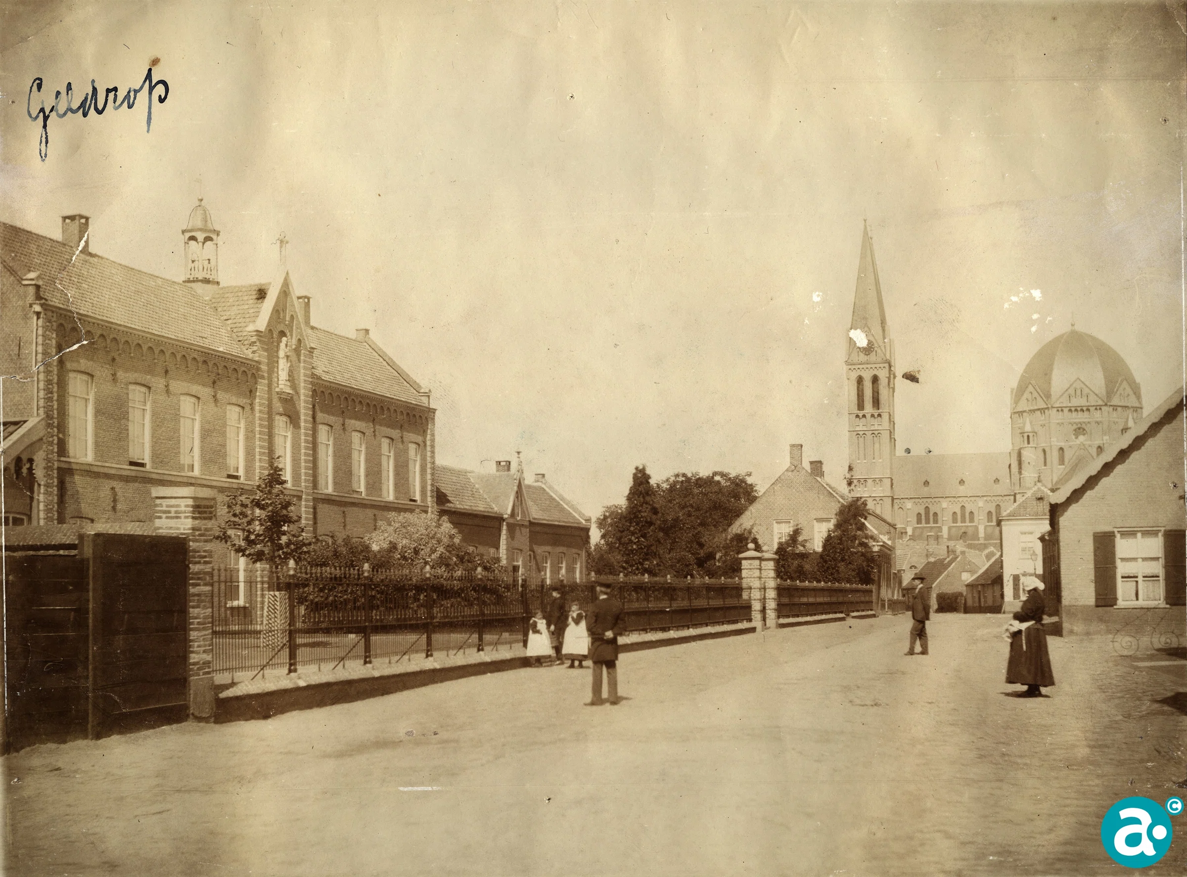 Geldrop Ziekenhuis Bogardeind, Korte Kerkstraat, Brigidakerk