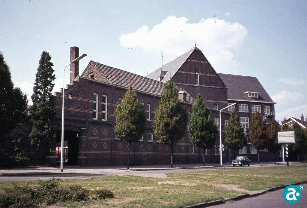 Afbraak pensionaat Saint Louis
